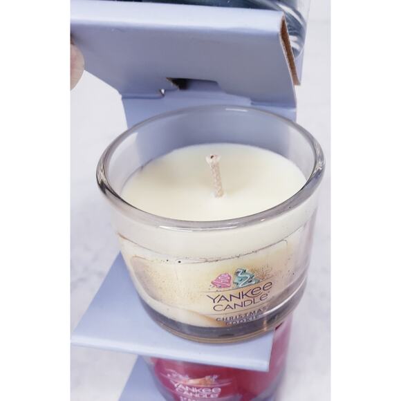 NIB YANKEE CANDLE Christmas Classic Mini Gift Set of 3 Candles ~ 1.3 oz. each - Picture 10 of 15